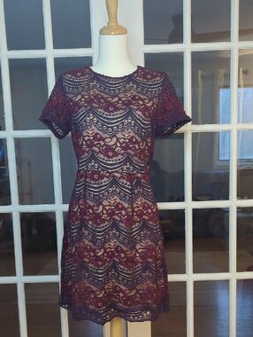 Soprano Burgundy Lace Mini Dress with Navy Accents